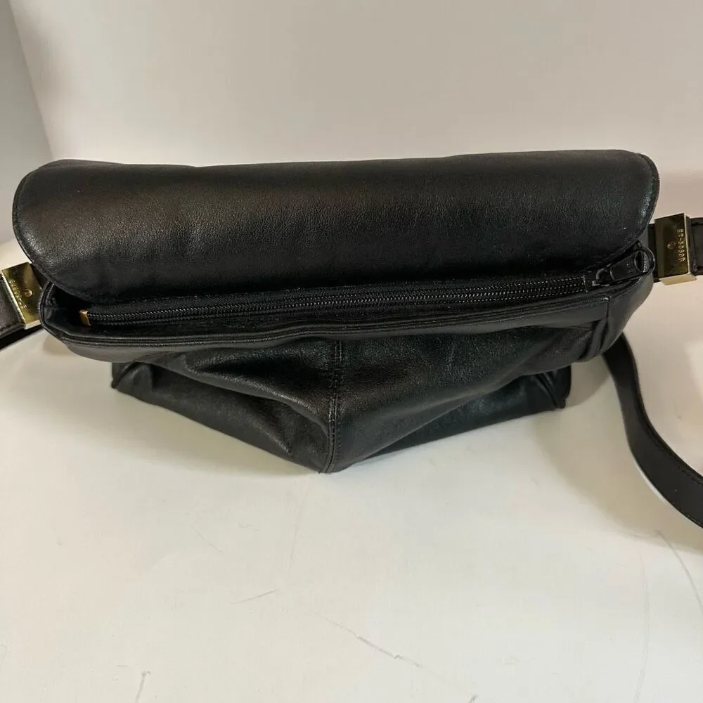 Sereta Black leather Purse with Shoulder Straps